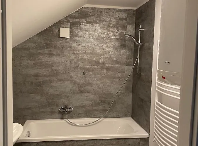 Grosse Dachgeschosswohnung * Arnstadt