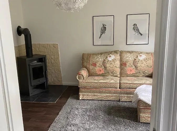 Grosse Dachgeschosswohnung Daire